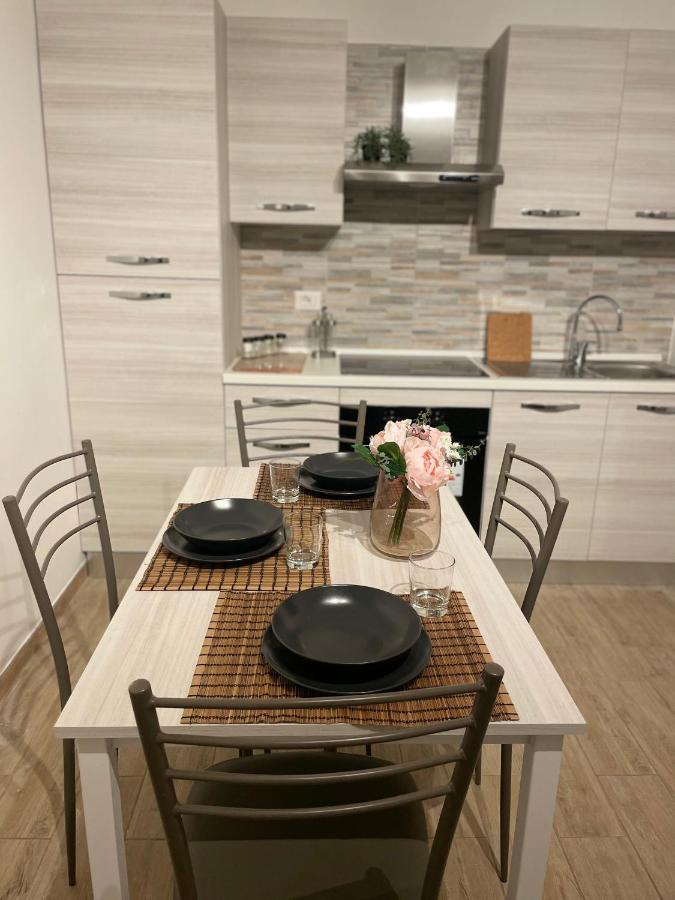 Al Battistero Apartment Parma Ngoại thất bức ảnh