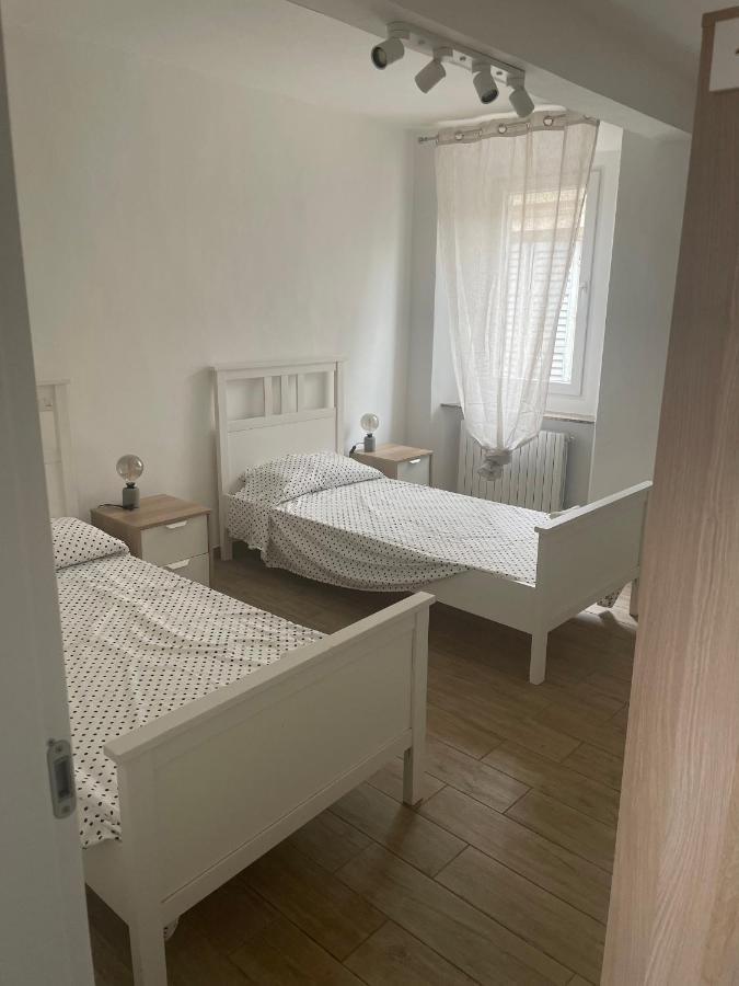 Al Battistero Apartment Parma Ngoại thất bức ảnh