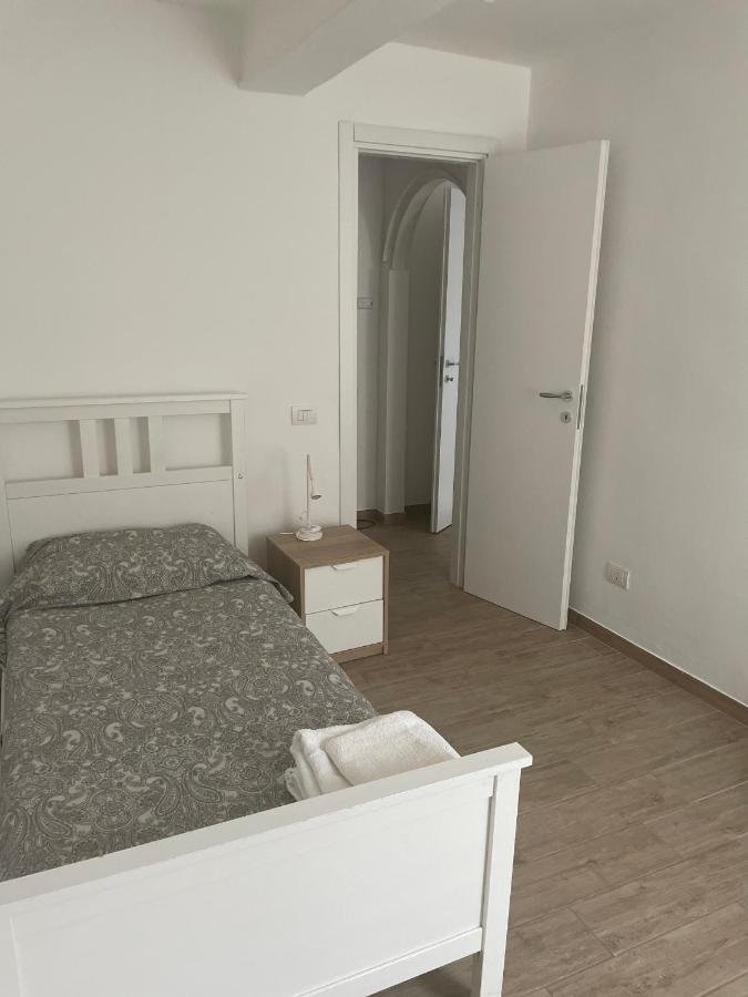 Al Battistero Apartment Parma Ngoại thất bức ảnh